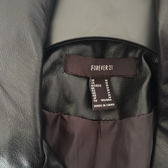 Faux leather jacket - Picture 2 of 3